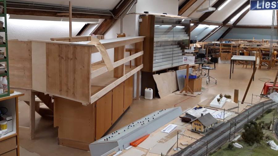 Am 23. Februar sind die H0 Lokführerstände im Rohbau fertig. Am 23. Februar sind die H0 Lokführerstände im Rohbau fertig.