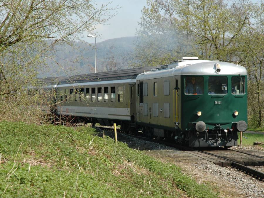 Die Bm 4/4 II auf voller Fahrt
