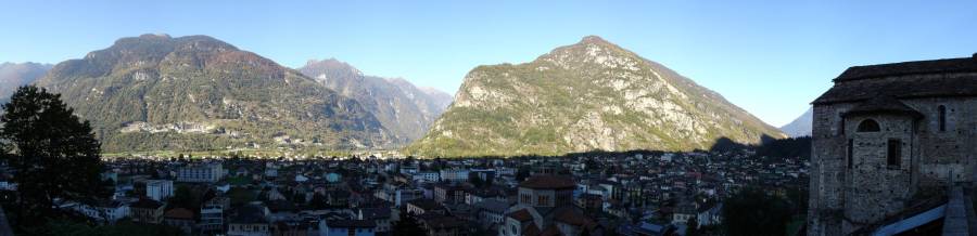Morgenstimmung über Biasca Morgenstimmung über Biasca