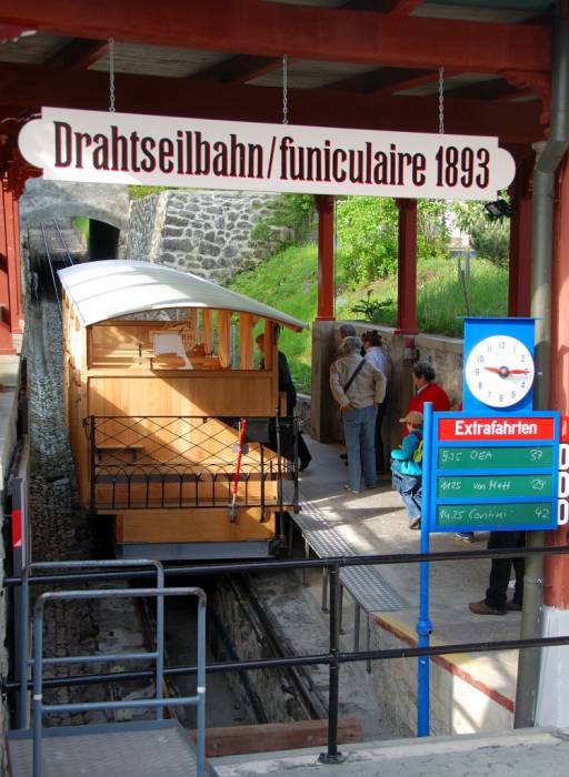 nämlich die Extrafahrt mit der Standseilbahn auf das Stanserhorn.