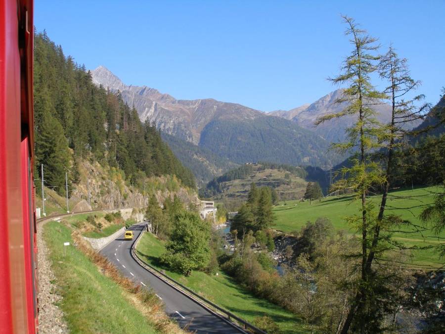 Die Fahrt ins Südtirol führt uns durchs Oberengadin und über den Ofenpass
Die Fahrt ins Südtirol führt uns durchs Oberengadin und über den Ofenpass