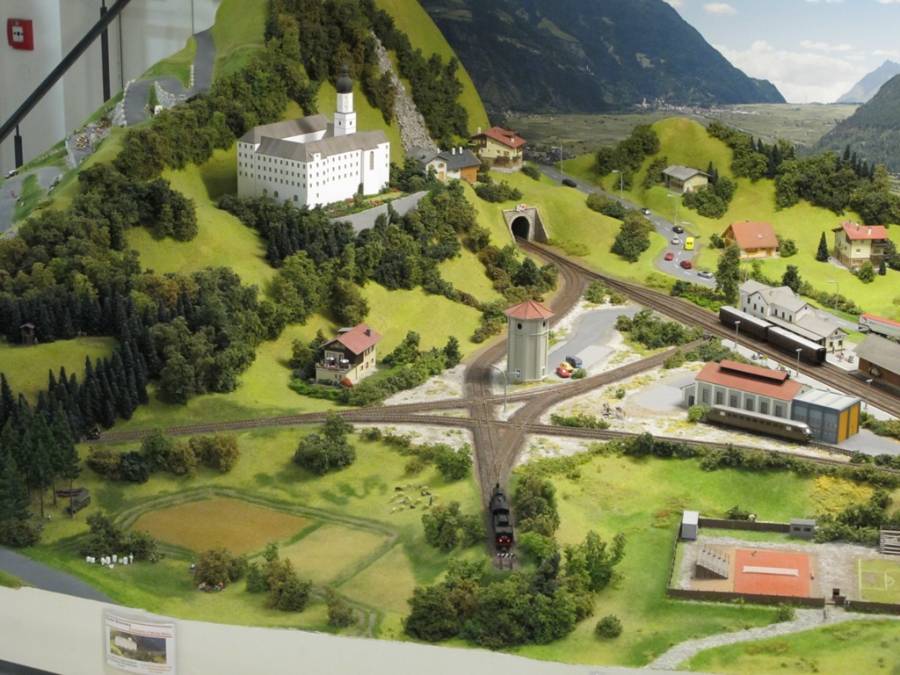 welches wir auf der Modellbahnanlage der Eisenbahnwelt in Rabland aus der...
