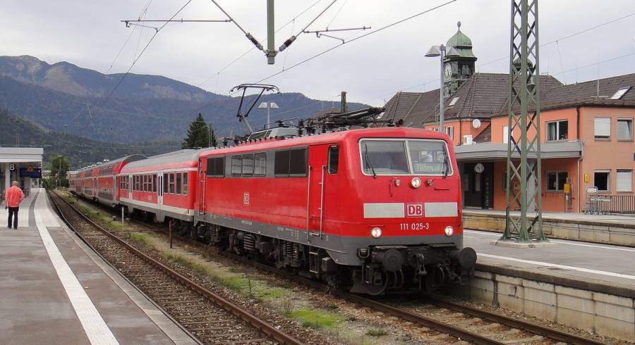 .. nach Garmisch Partenkirchen.
.. nach Garmisch Partenkirchen.