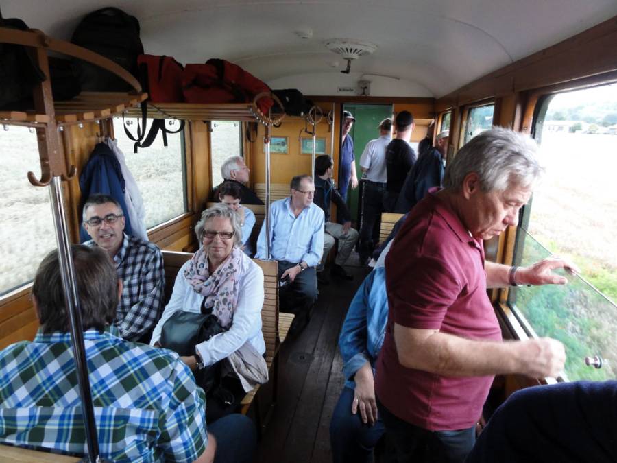 Die OEA-ler auf der Fahrt nach Ochsenhausen. Die OEA-ler auf der Fahrt nach Ochsenhausen.