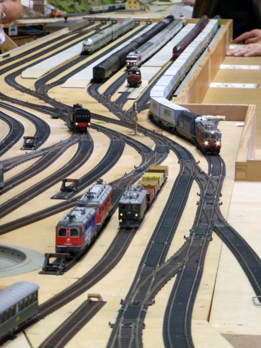 Der H0-Kopfbahnhof, vorne im Bild der H0m-Teil. Der H0-Kopfbahnhof, vorne im Bild der H0m-Teil.