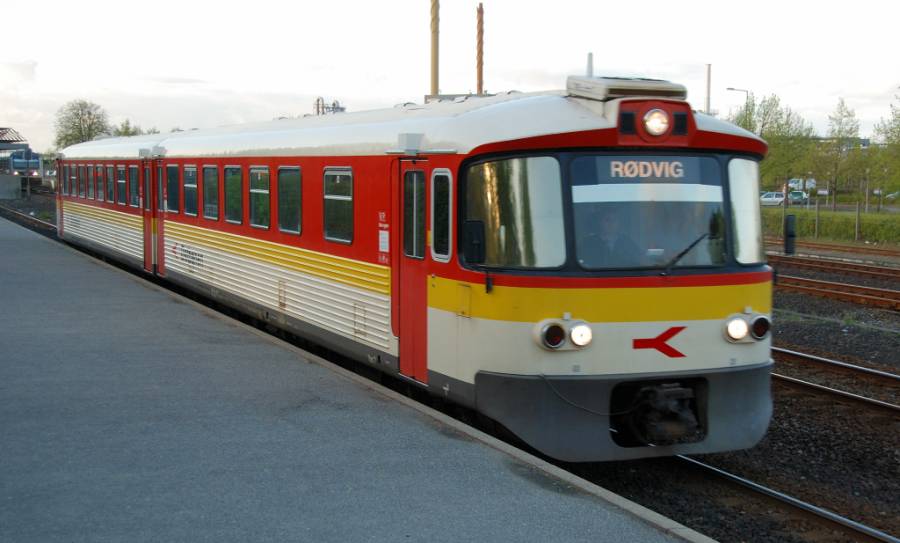 Ja es gibt sie noch, die Lynetter, die klassischen Privatbahn-Triebwagen. Ym 7...