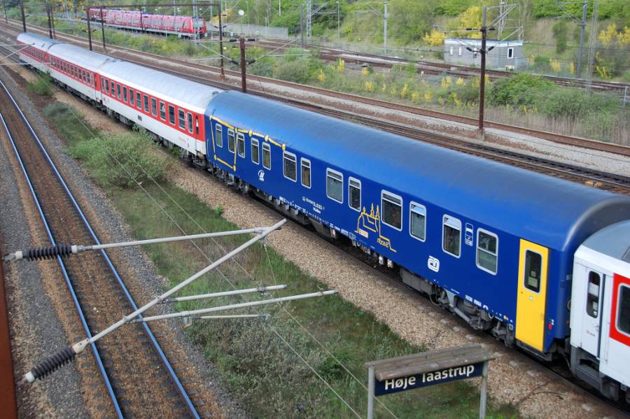 Im Zugsteil Amsterdam - Kopenhagen läuft ein Tschechischer Schlafwagen. Im Zugsteil Amsterdam - Kopenhagen läuft ein Tschechischer Schlafwagen.