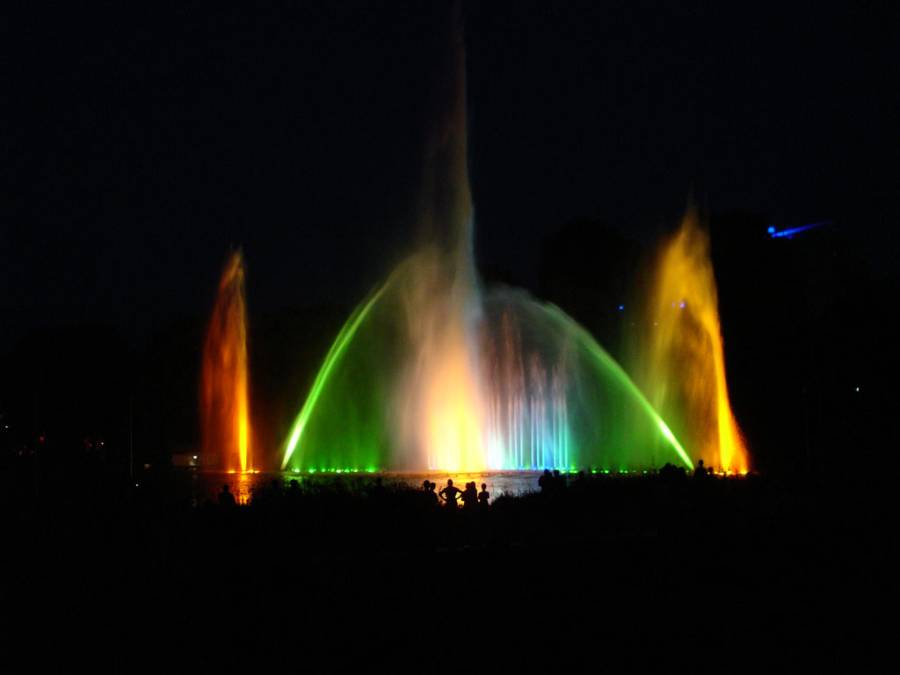 Das wunderschöne Wasserlichtkonzert am Abend Das wunderschöne Wasserlichtkonzert am Abend