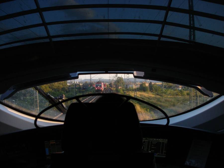 Bei der Heimreise mit dem ICE hatte Sonja super Plätze reserviert (wie immer)